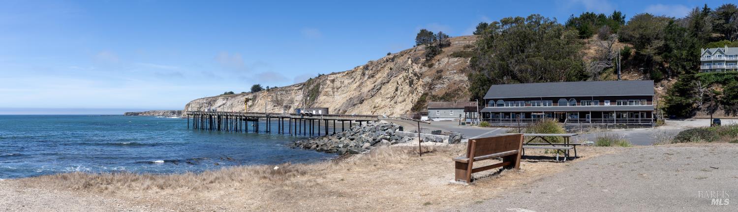 810 Port Road Point Arena CA 95468