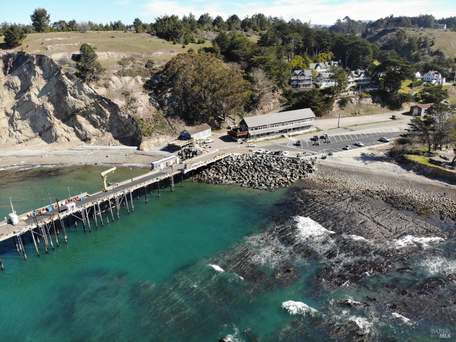 810 Port Road Point Arena CA 95468