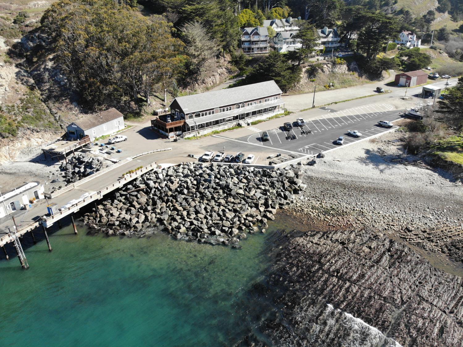 810 Port Road Point Arena CA 95468
