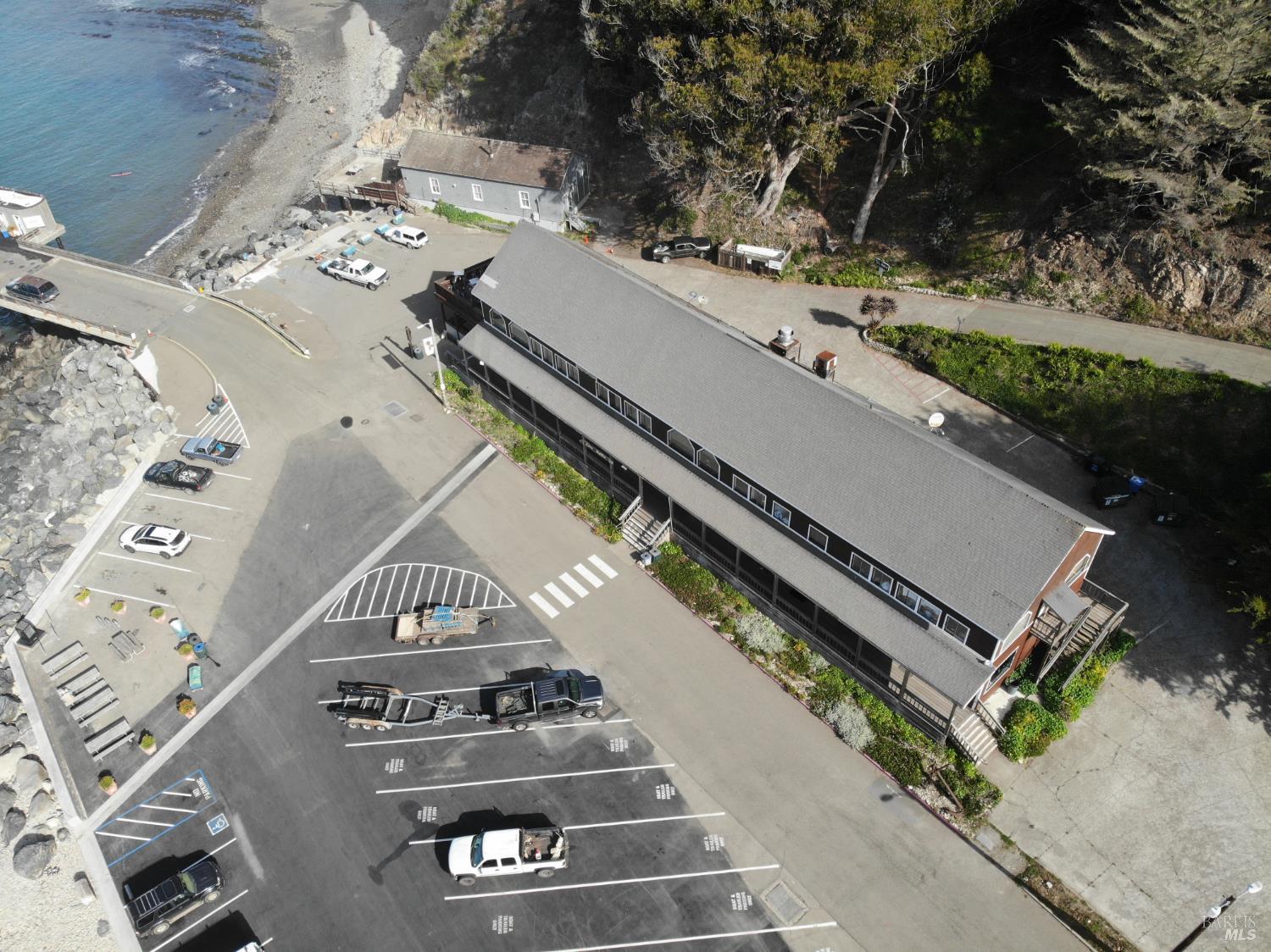810 Port Road Point Arena CA 95468