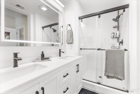 310 City Center Drive Rohnert Park CA 94928