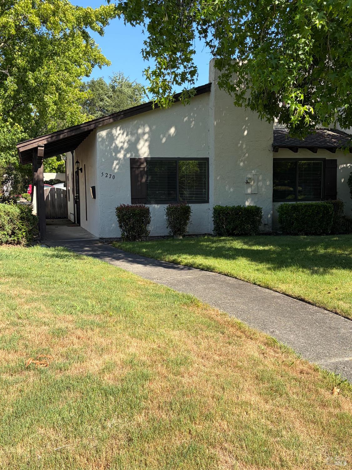 5270 El Mercado Parkway Santa Rosa CA 95403