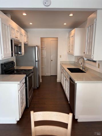 5270 El Mercado Parkway Santa Rosa CA 95403