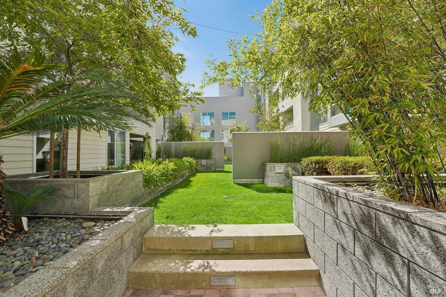 1655 N California Boulevard Walnut Creek CA 94596