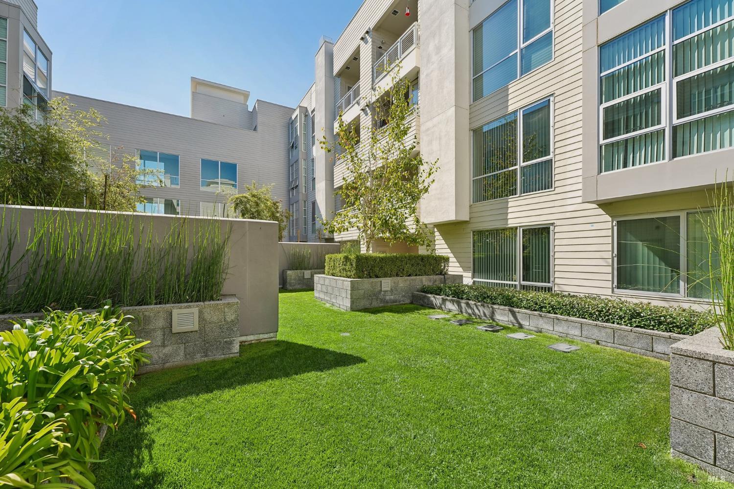 1655 N California Boulevard Walnut Creek CA 94596