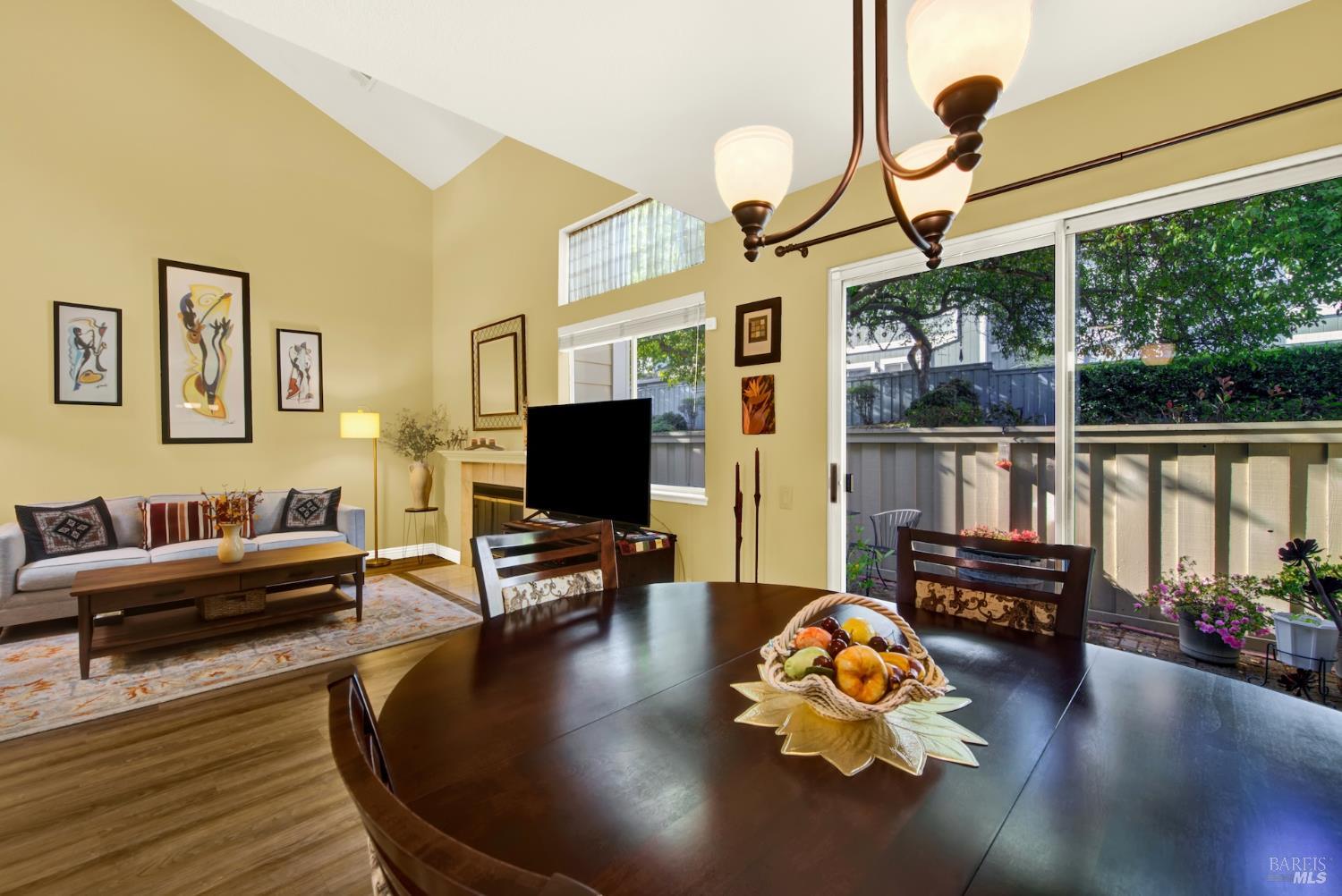311 N Wildwood Hercules CA 94547
