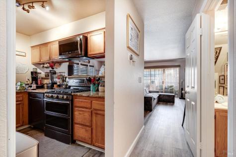 590 Laurel Grove Circle Santa Rosa CA 95407