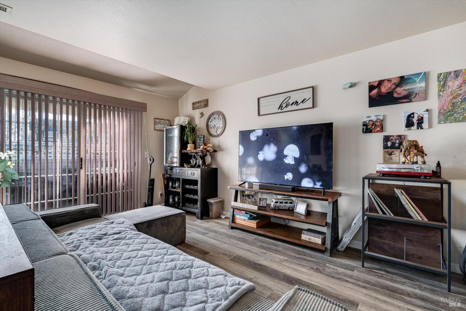 590 Laurel Grove Circle Santa Rosa CA 95407