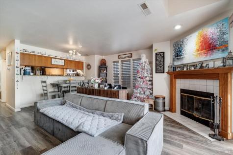 590 Laurel Grove Circle Santa Rosa CA 95407