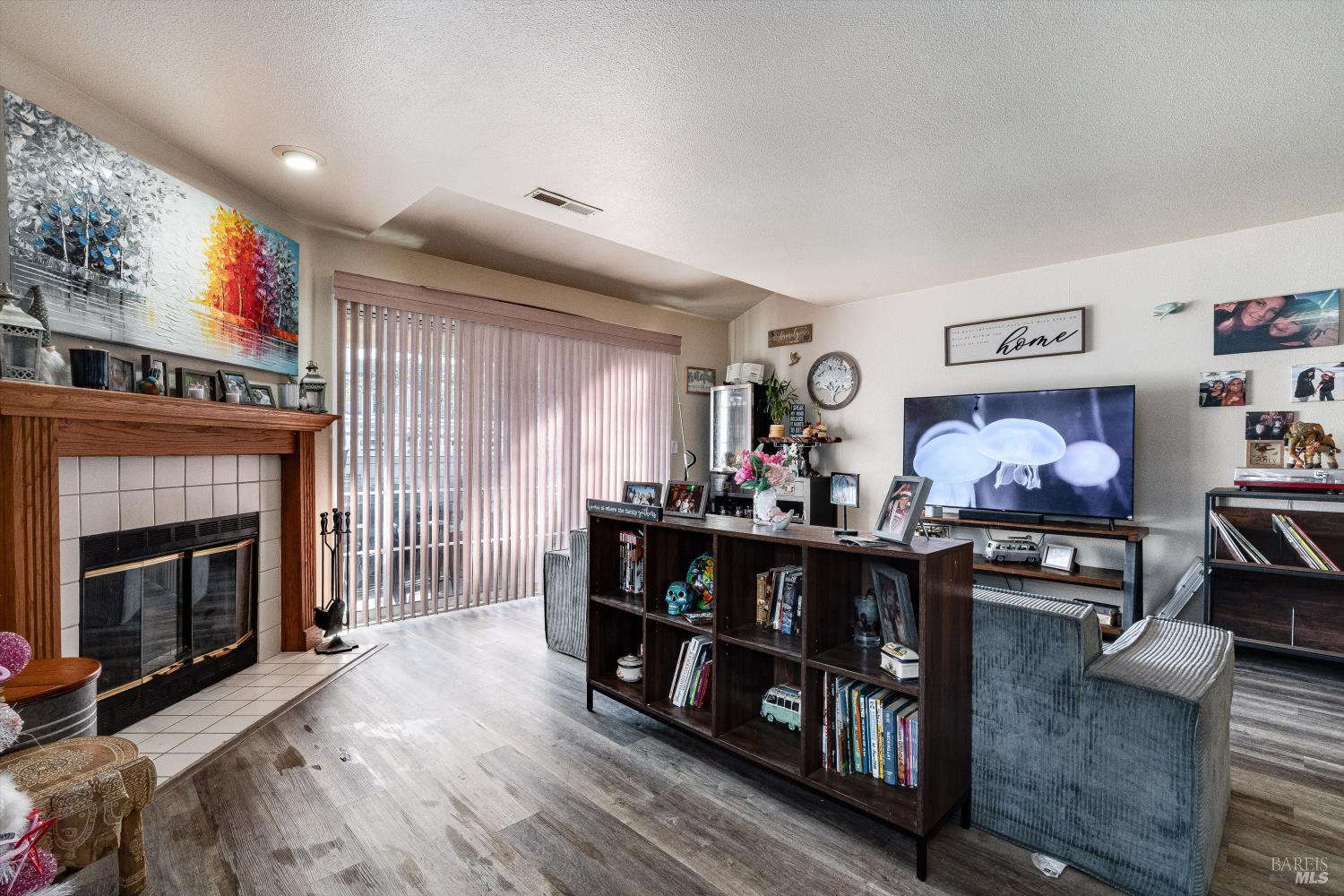 590 Laurel Grove Circle Santa Rosa CA 95407