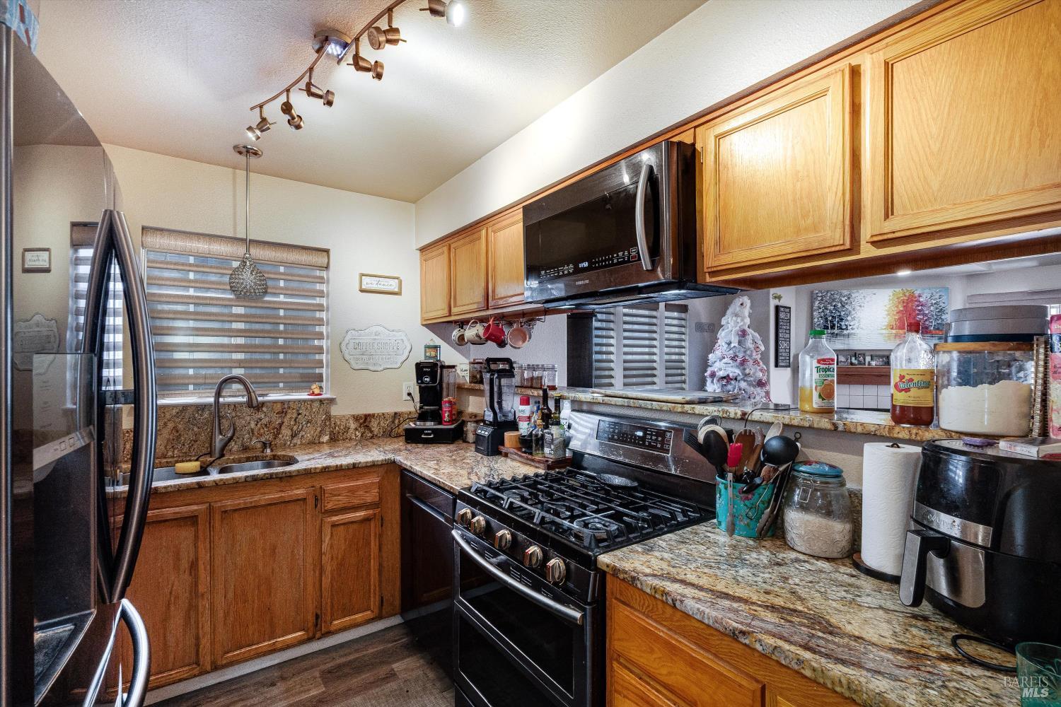 590 Laurel Grove Circle Santa Rosa CA 95407