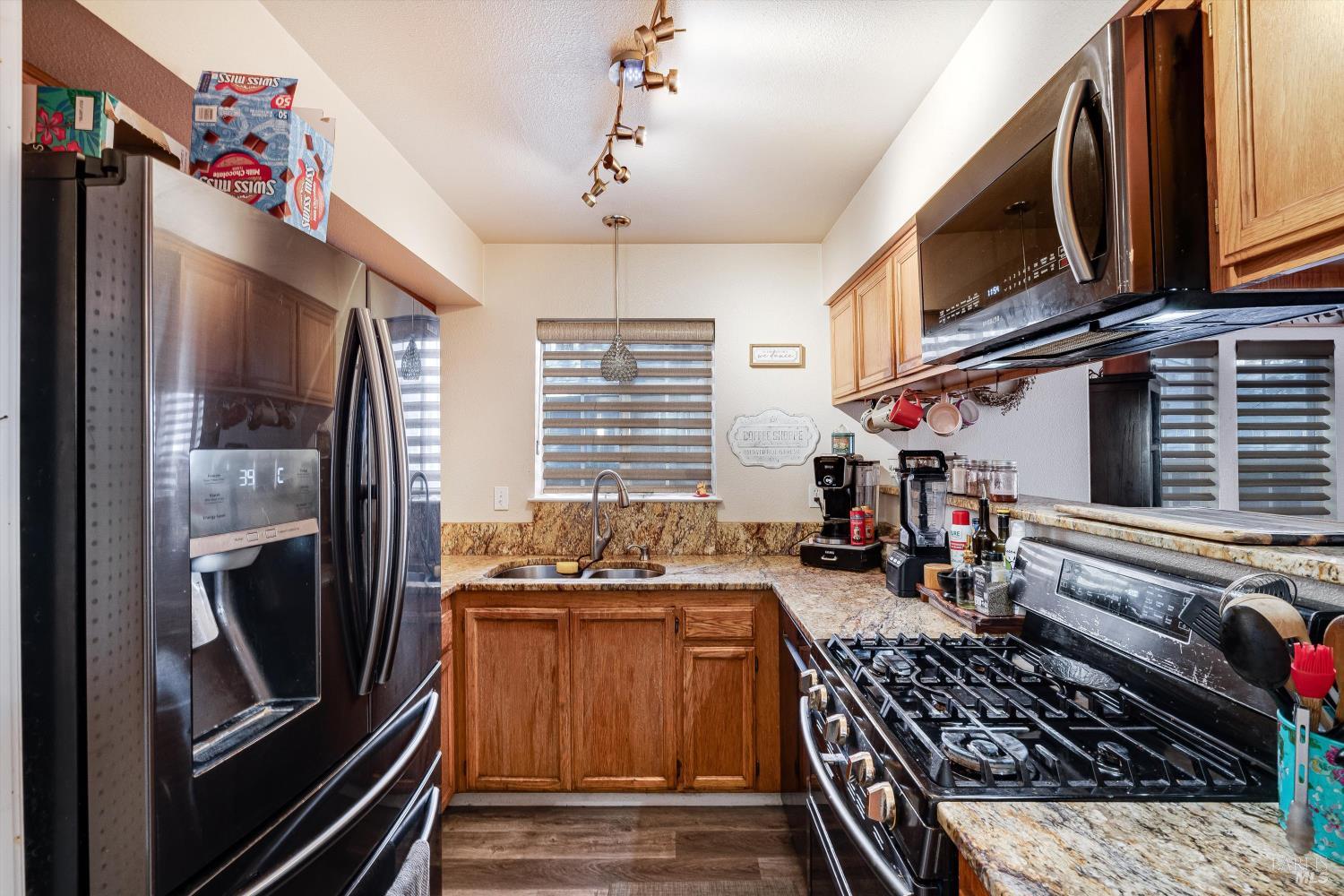 590 Laurel Grove Circle Santa Rosa CA 95407