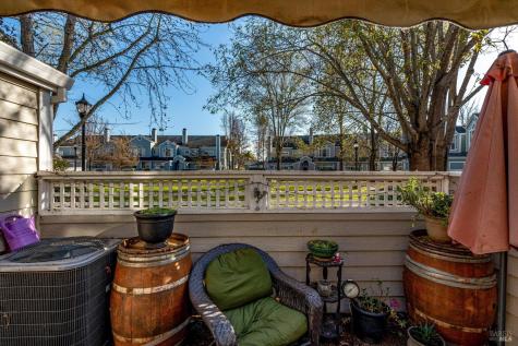 590 Laurel Grove Circle Santa Rosa CA 95407