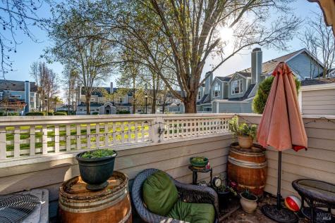590 Laurel Grove Circle Santa Rosa CA 95407