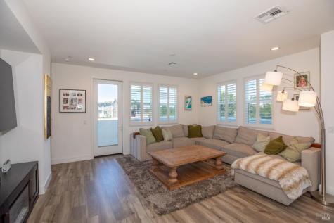 409 Semillon Lane Santa Rosa CA 95403