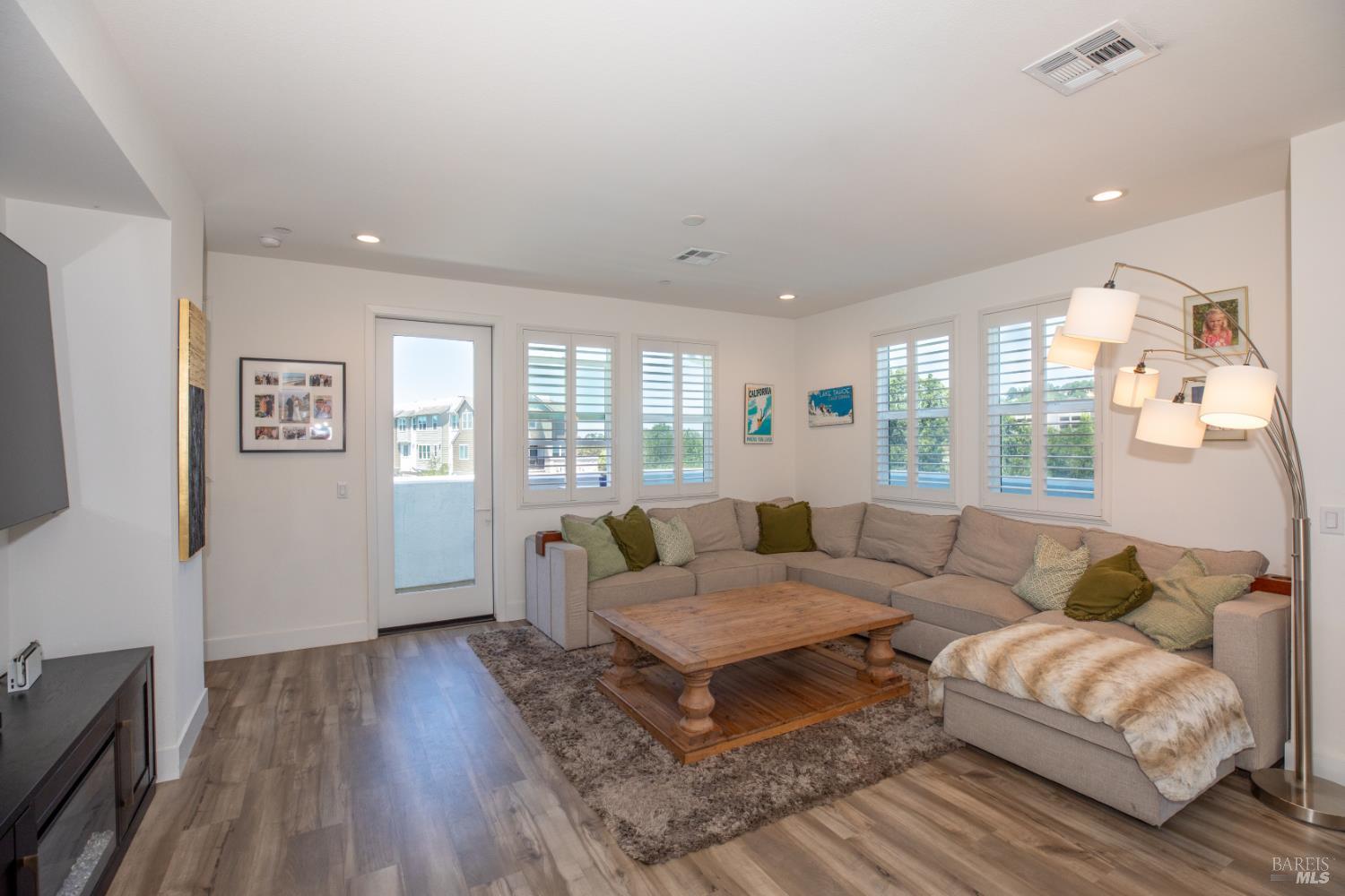 409 Semillon Lane Santa Rosa CA 95403