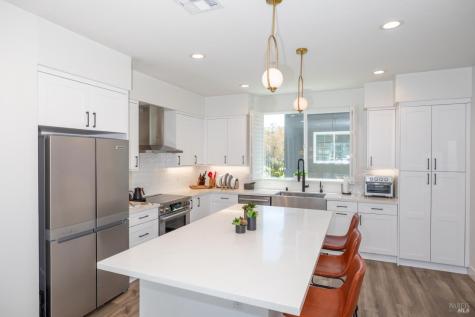 409 Semillon Lane Santa Rosa CA 95403