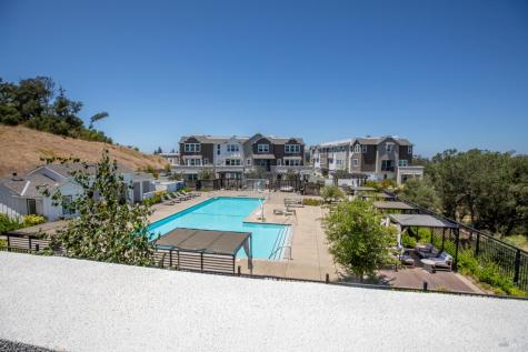 409 Semillon Lane Santa Rosa CA 95403