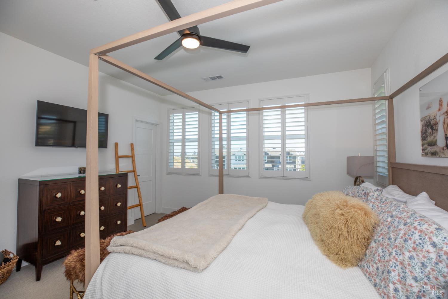 409 Semillon Lane Santa Rosa CA 95403