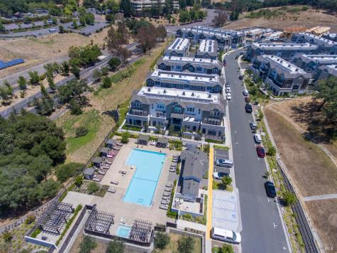 409 Semillon Lane Santa Rosa CA 95403