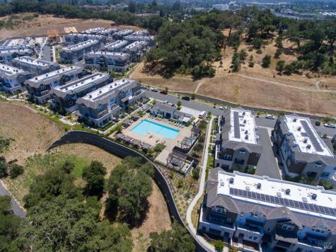 409 Semillon Lane Santa Rosa CA 95403