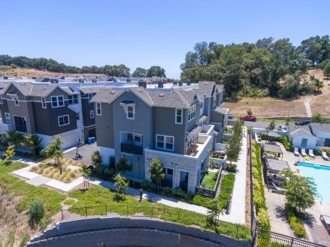 409 Semillon Lane Santa Rosa CA 95403