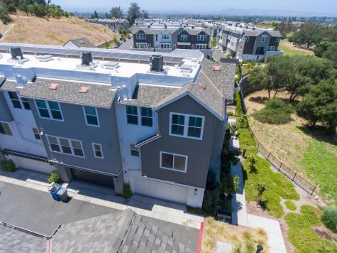 409 Semillon Lane Santa Rosa CA 95403