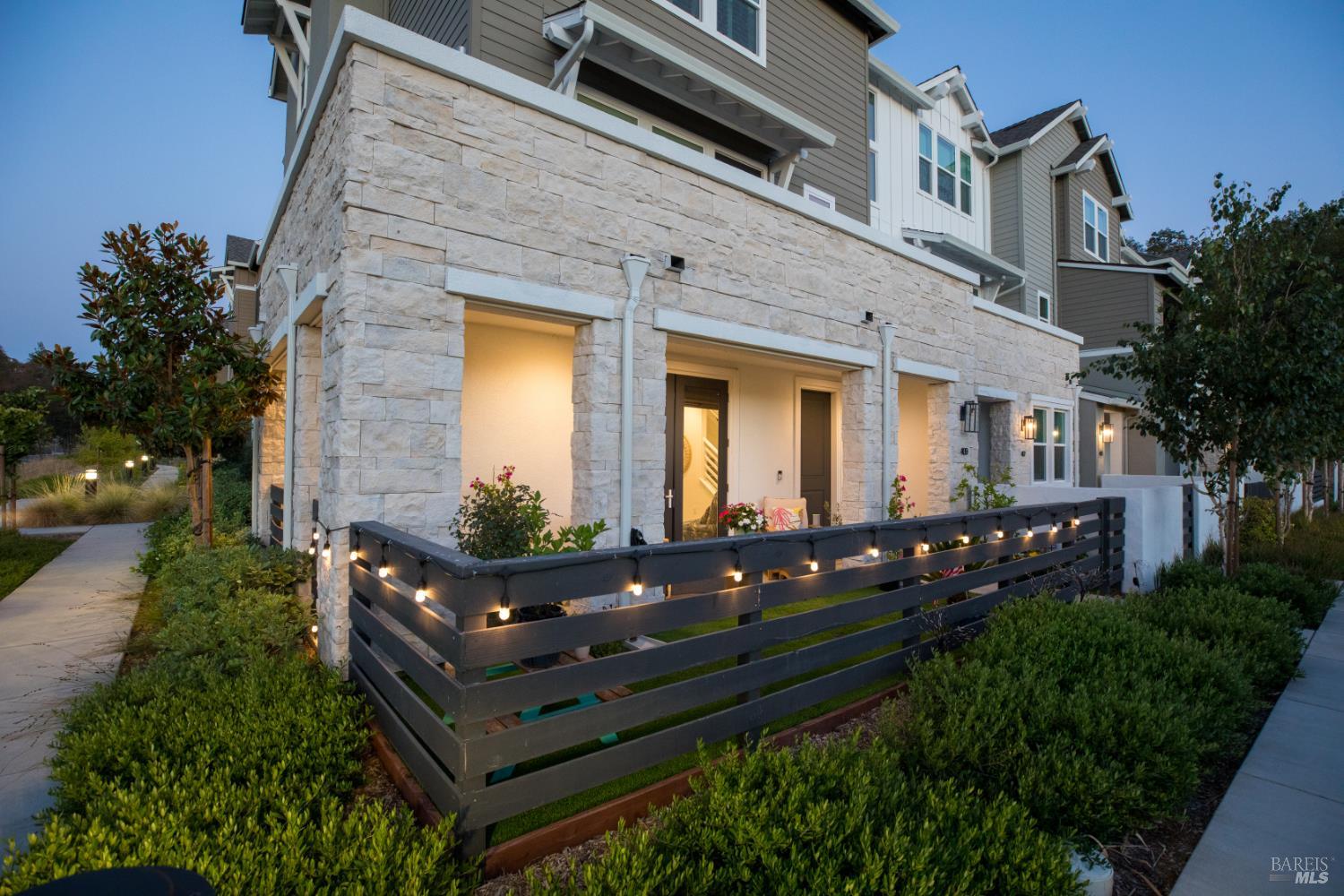 409 Semillon Lane Santa Rosa CA 95403