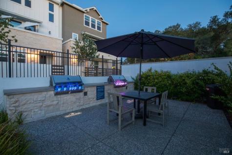 409 Semillon Lane Santa Rosa CA 95403