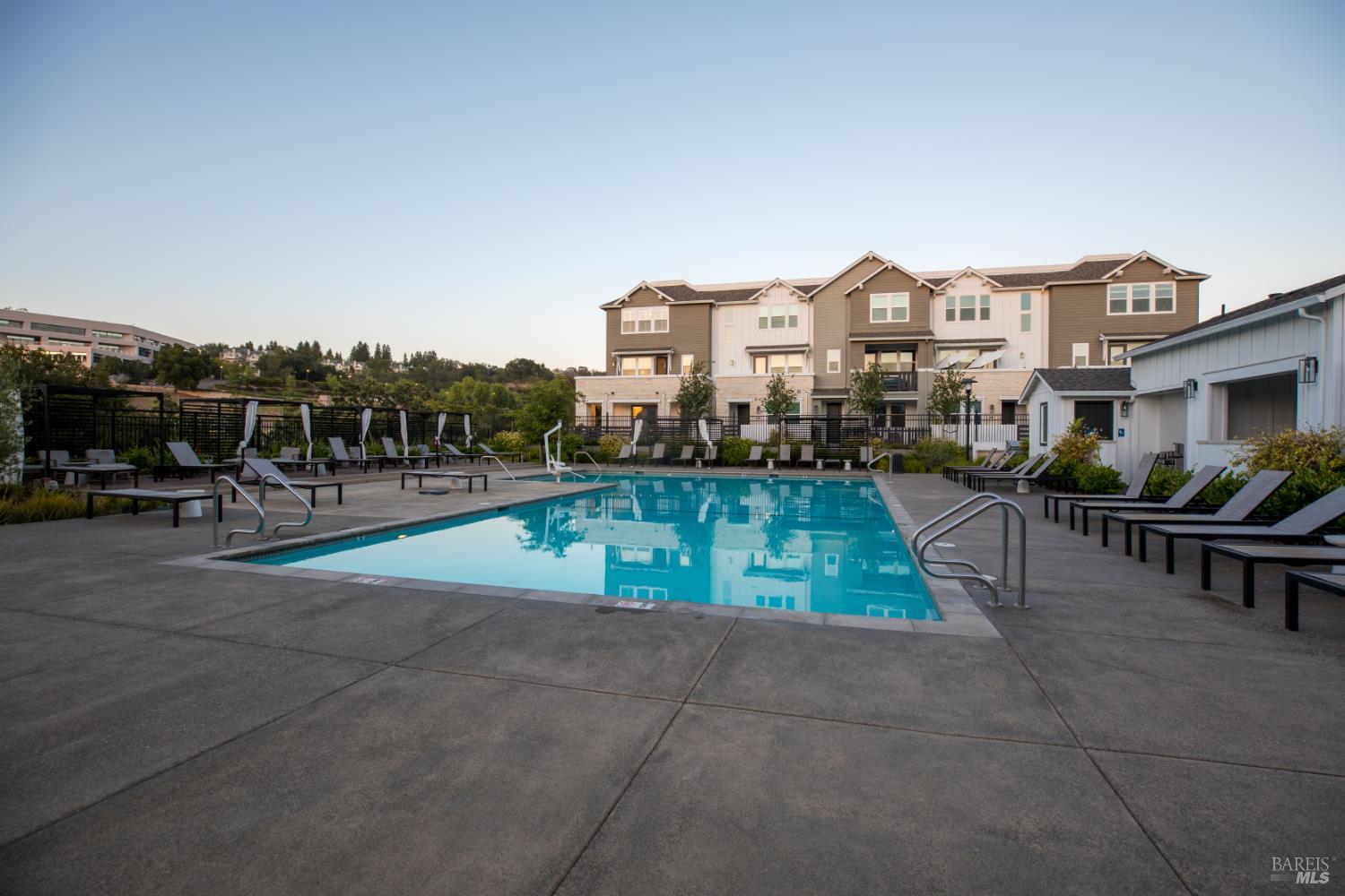 409 Semillon Lane Santa Rosa CA 95403