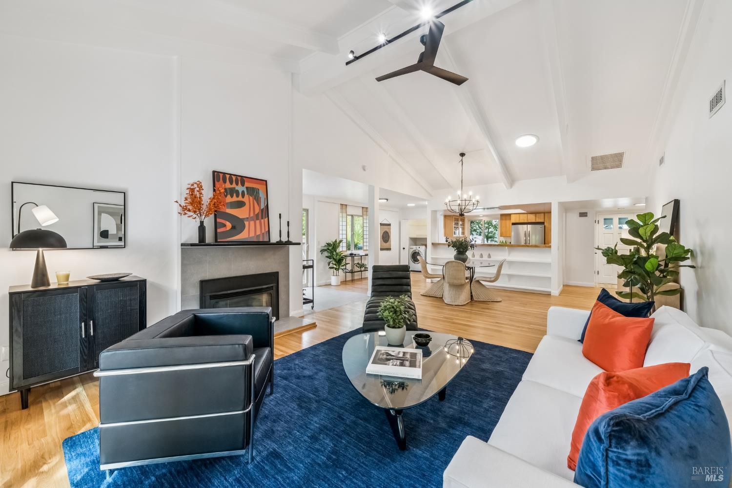 71 Creek Lane Sonoma CA 95476