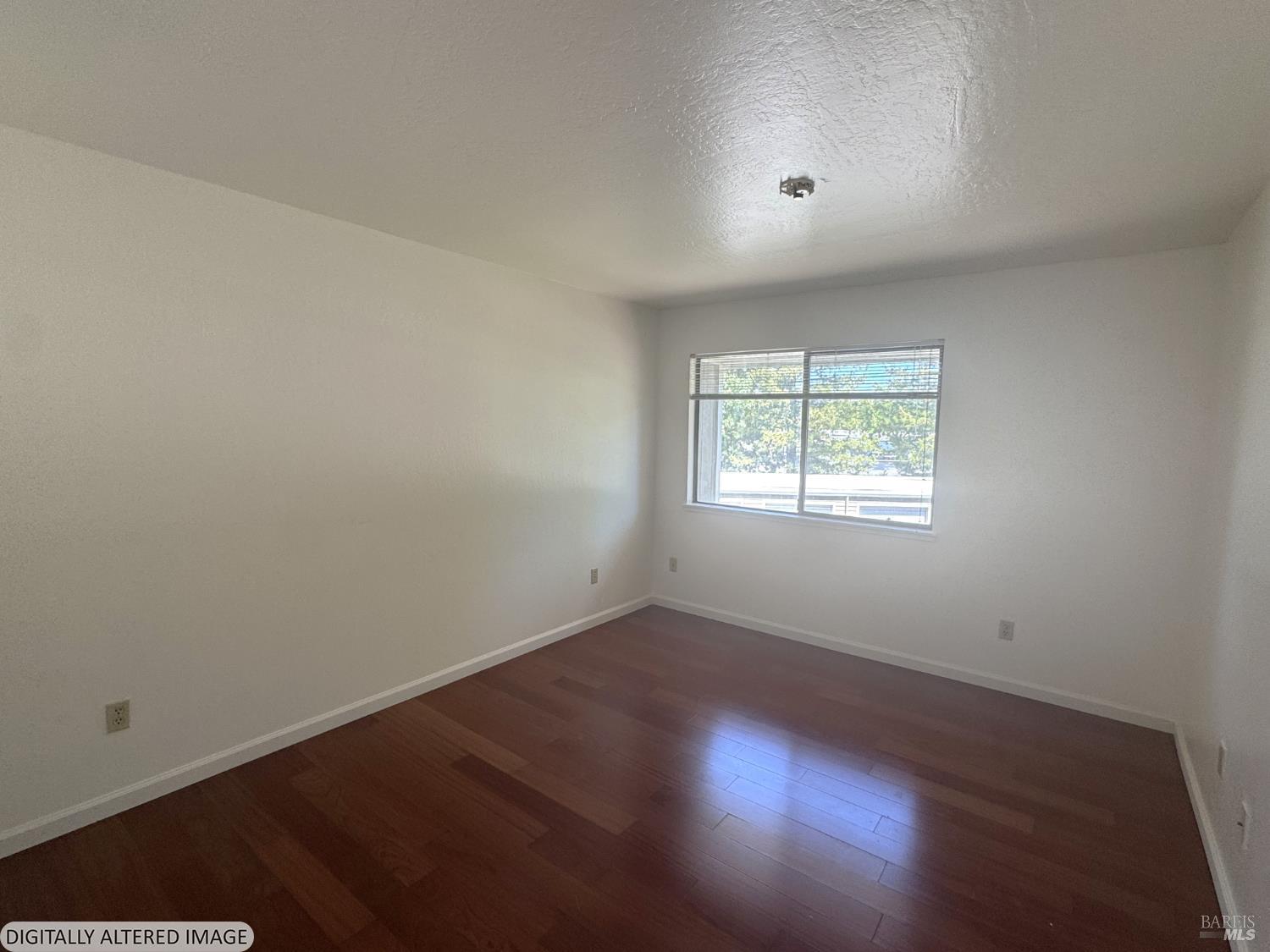 2123 W Steele Lane Santa Rosa CA 95403