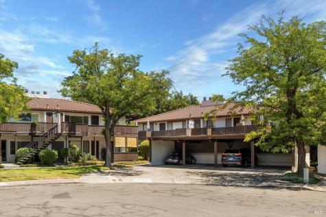 336 Las Casitas Court Sonoma CA 95476
