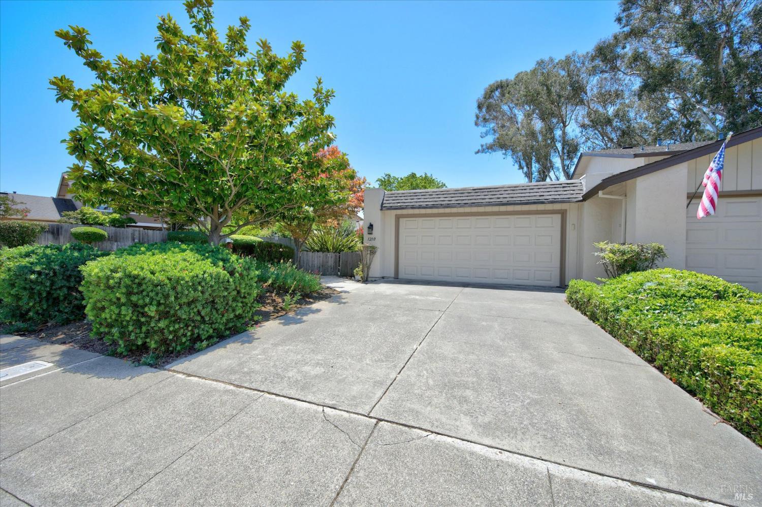 1210 Grove Circle Benicia CA 94510