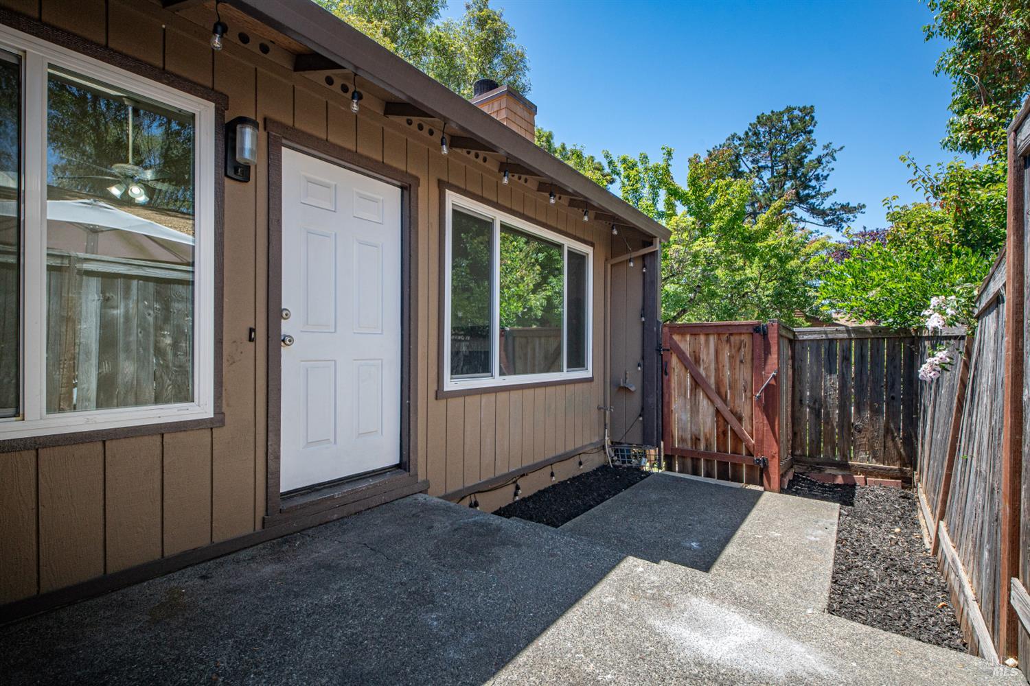 850 E Cotati Avenue Cotati CA 94931