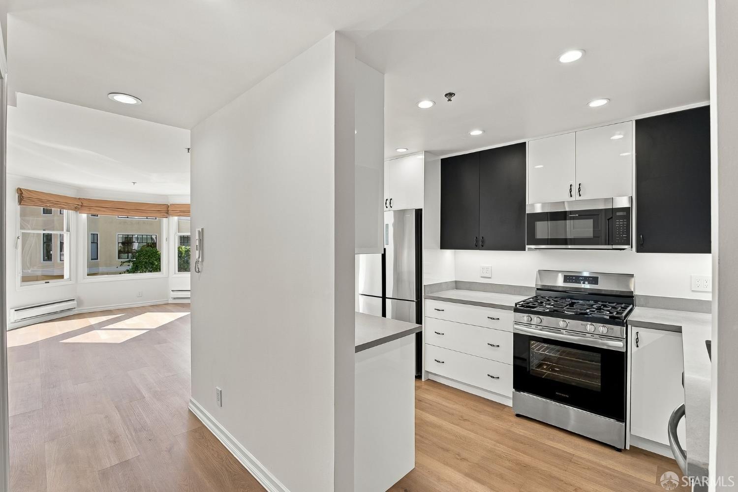 3701 Divisadero Street San Francisco CA 94123