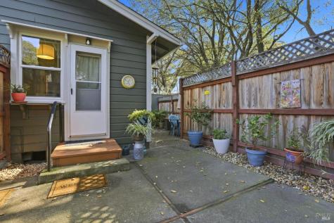 49 Livingston Court Novato CA 94949