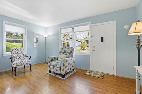 49 Livingston Court Novato CA 94949