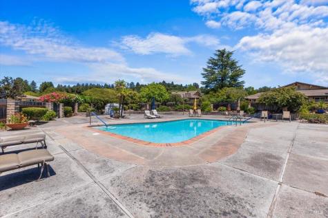 442 Las Casitas Court Santa Rosa CA 95404