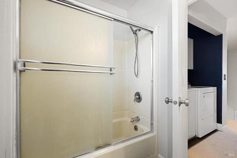 1442 Gold Way Rohnert Park CA 94928