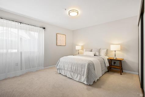1442 Gold Way Rohnert Park CA 94928