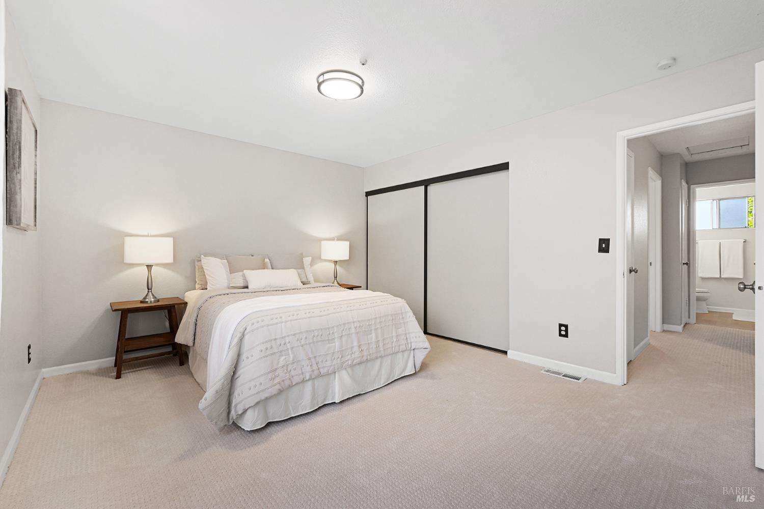 1442 Gold Way Rohnert Park CA 94928