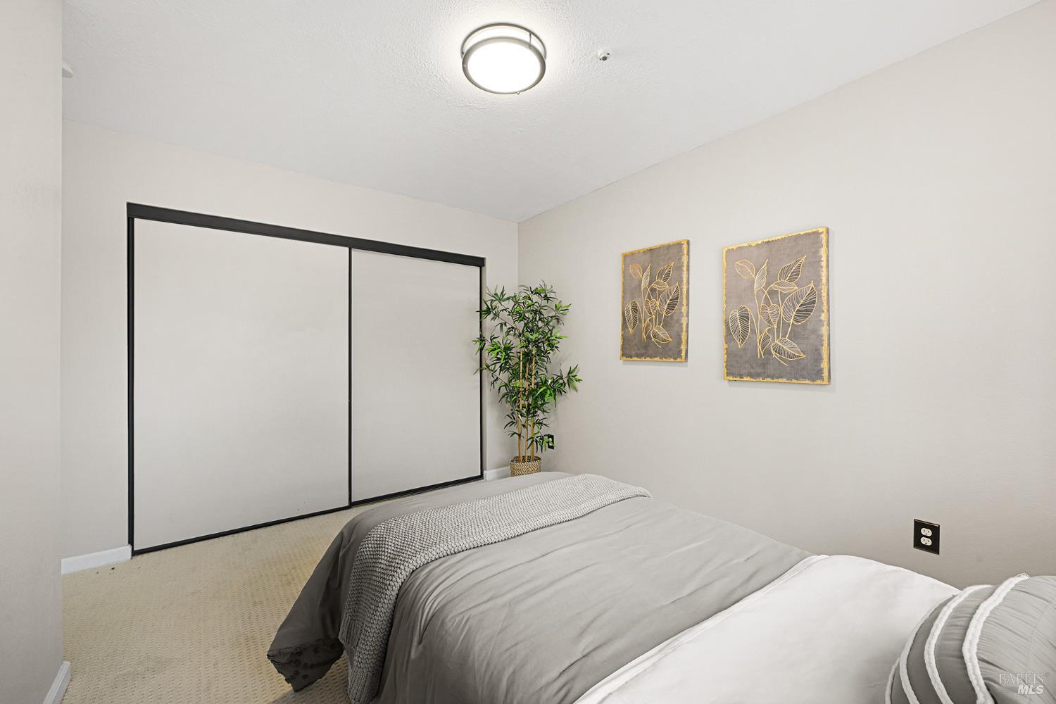 1442 Gold Way Rohnert Park CA 94928