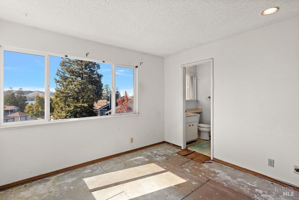 565 Lori Drive Benicia CA 94510