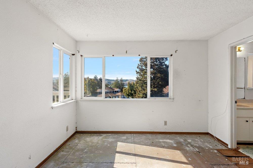 565 Lori Drive Benicia CA 94510