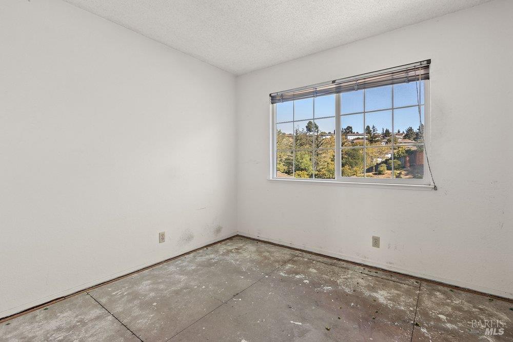 565 Lori Drive Benicia CA 94510