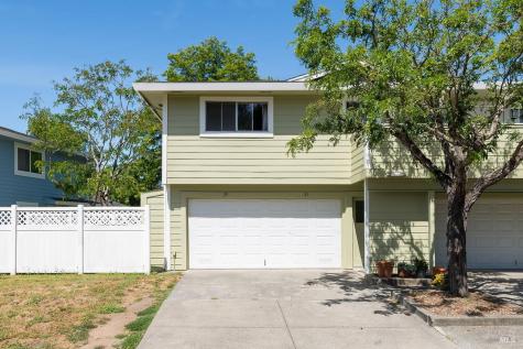 33 Inyo Circle Novato CA 94947