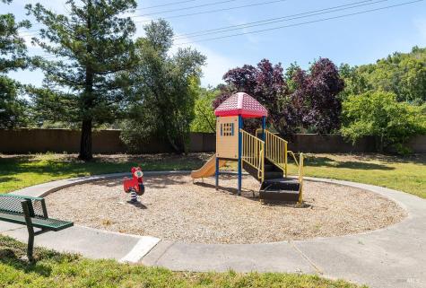 33 Inyo Circle Novato CA 94947