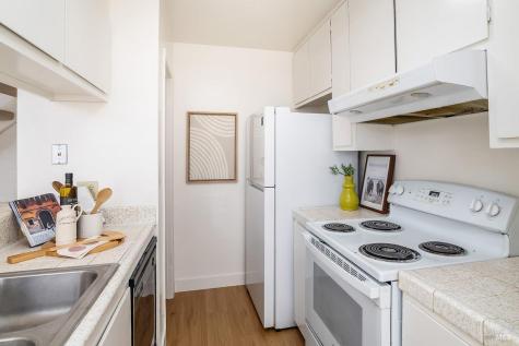 33 Inyo Circle Novato CA 94947