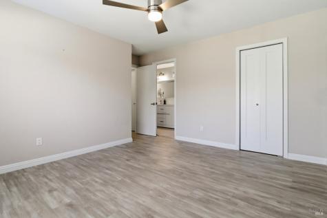 8 Lakeview Court Novato CA 94947
